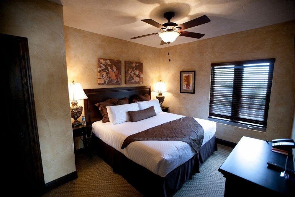 Tapatio Springs Hill Country Resort