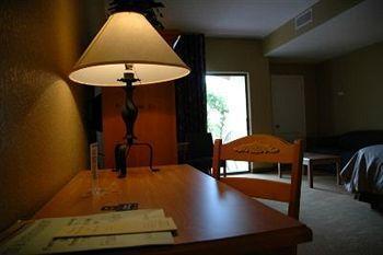 Tapatio Springs Hill Country 4*